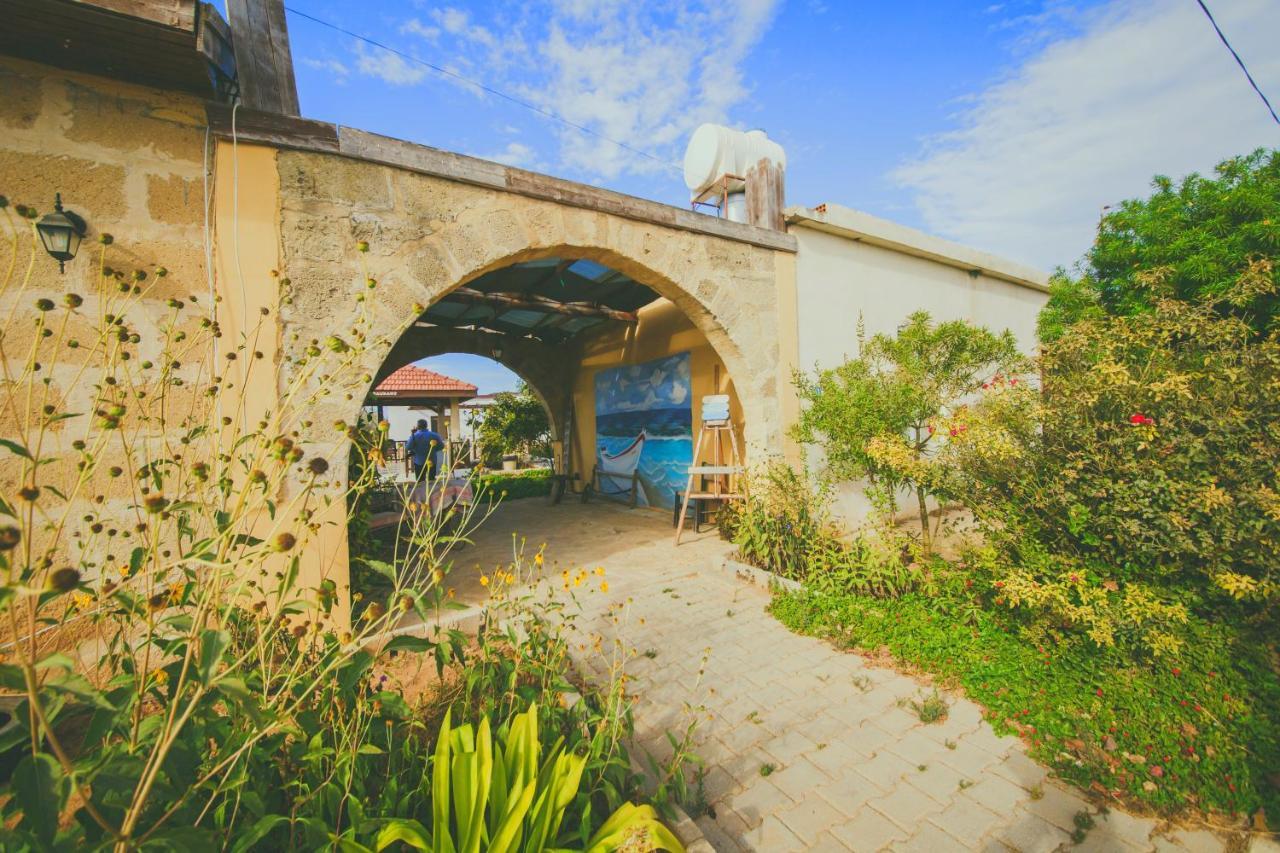 Castle Karpasia Guest House Authentic Atmosphere ! Rizokarpaso Exterior photo