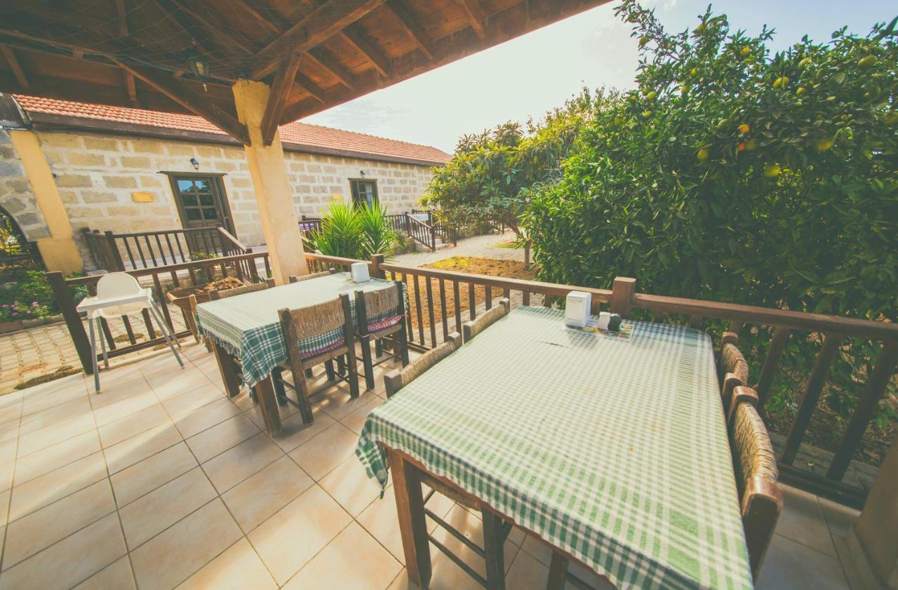 Castle Karpasia Guest House Authentic Atmosphere ! Rizokarpaso Exterior photo