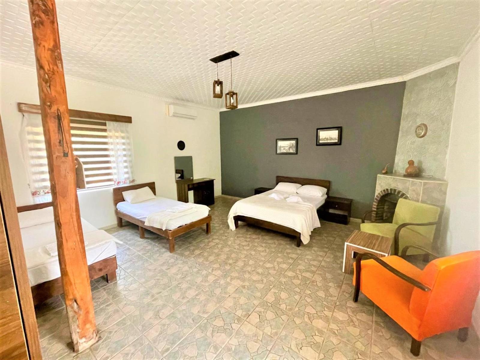 Castle Karpasia Guest House Authentic Atmosphere ! Rizokarpaso Exterior photo